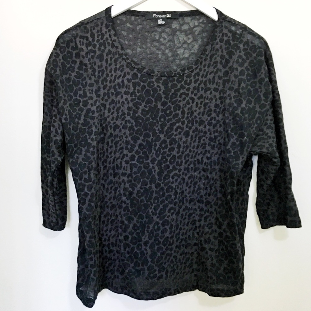 Long sleeve grey leopard print burn out tee